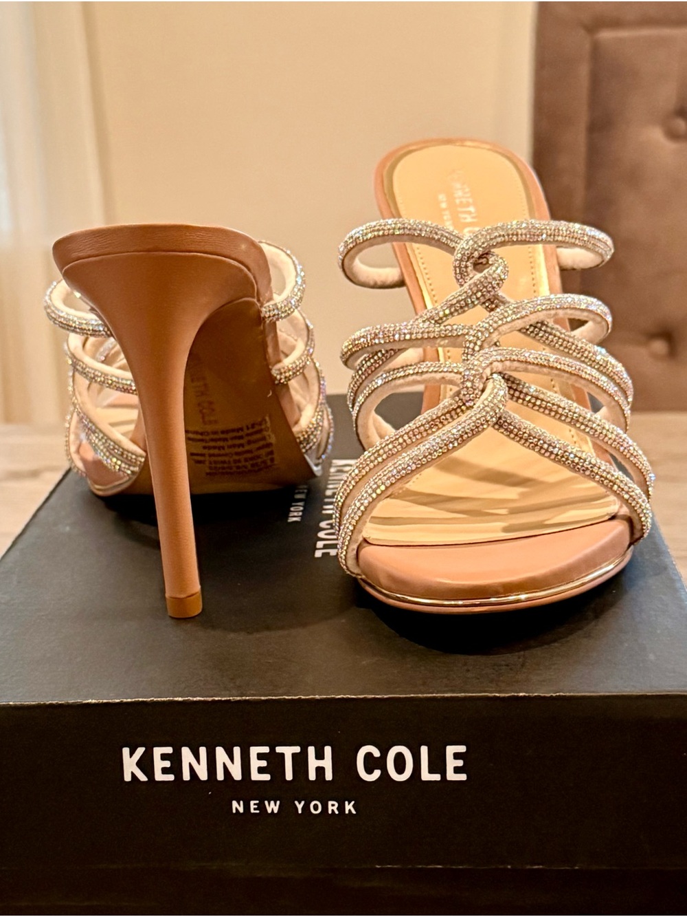 Kenneth Cole Brooke Twist Silver Crystal Stiletto Mules | Sz. 8.5 (NWB) - Picture 8 of 9